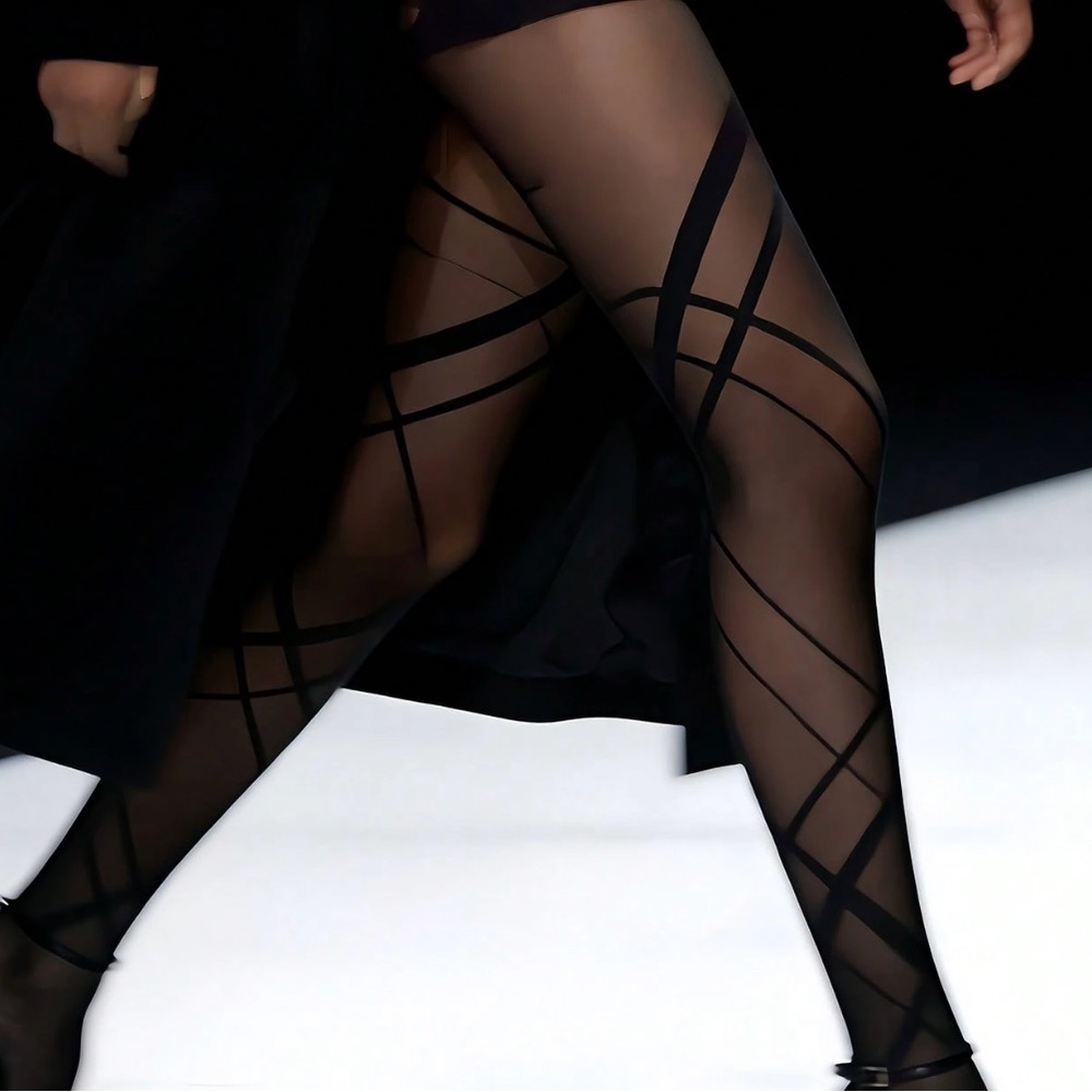 🆕 Stripped Design Stockings - Picture 5 of 7